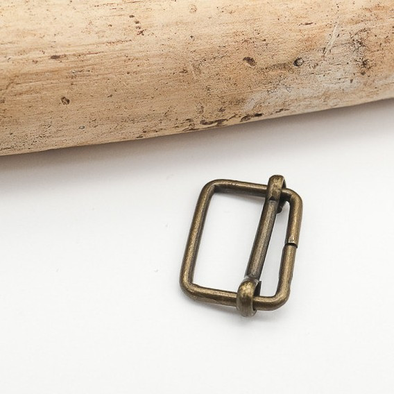 35mm Adjustable Buckle in Antique Brass - Maison Klem